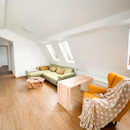 Le Crib